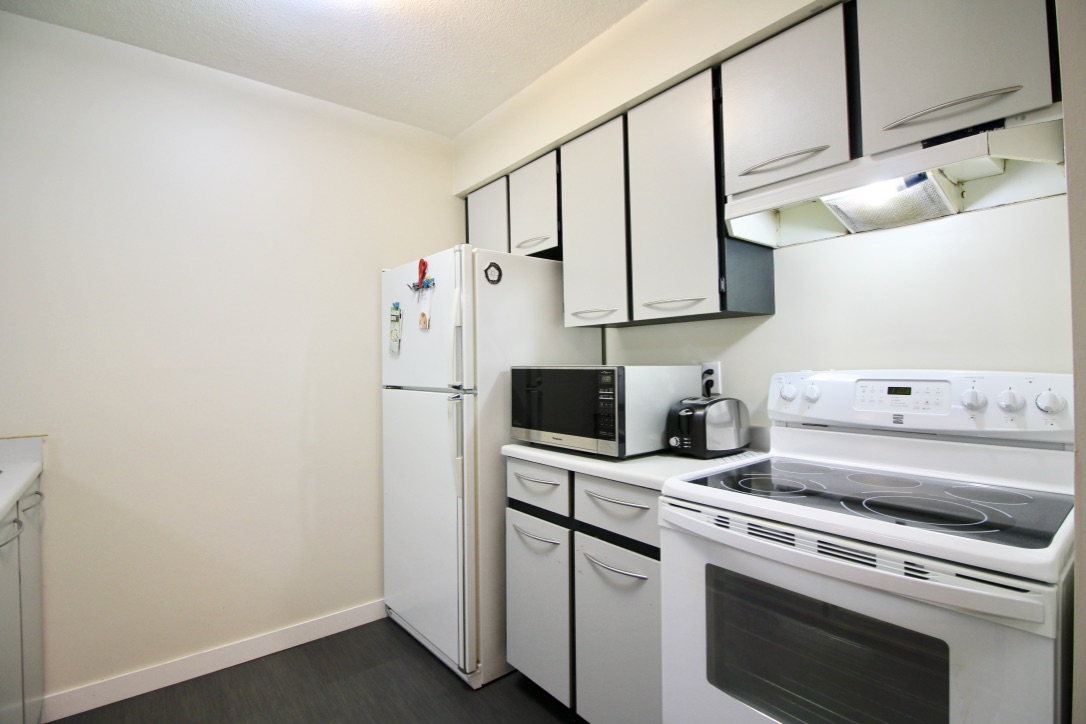 208 1955 Woodway Place, Burnaby 8