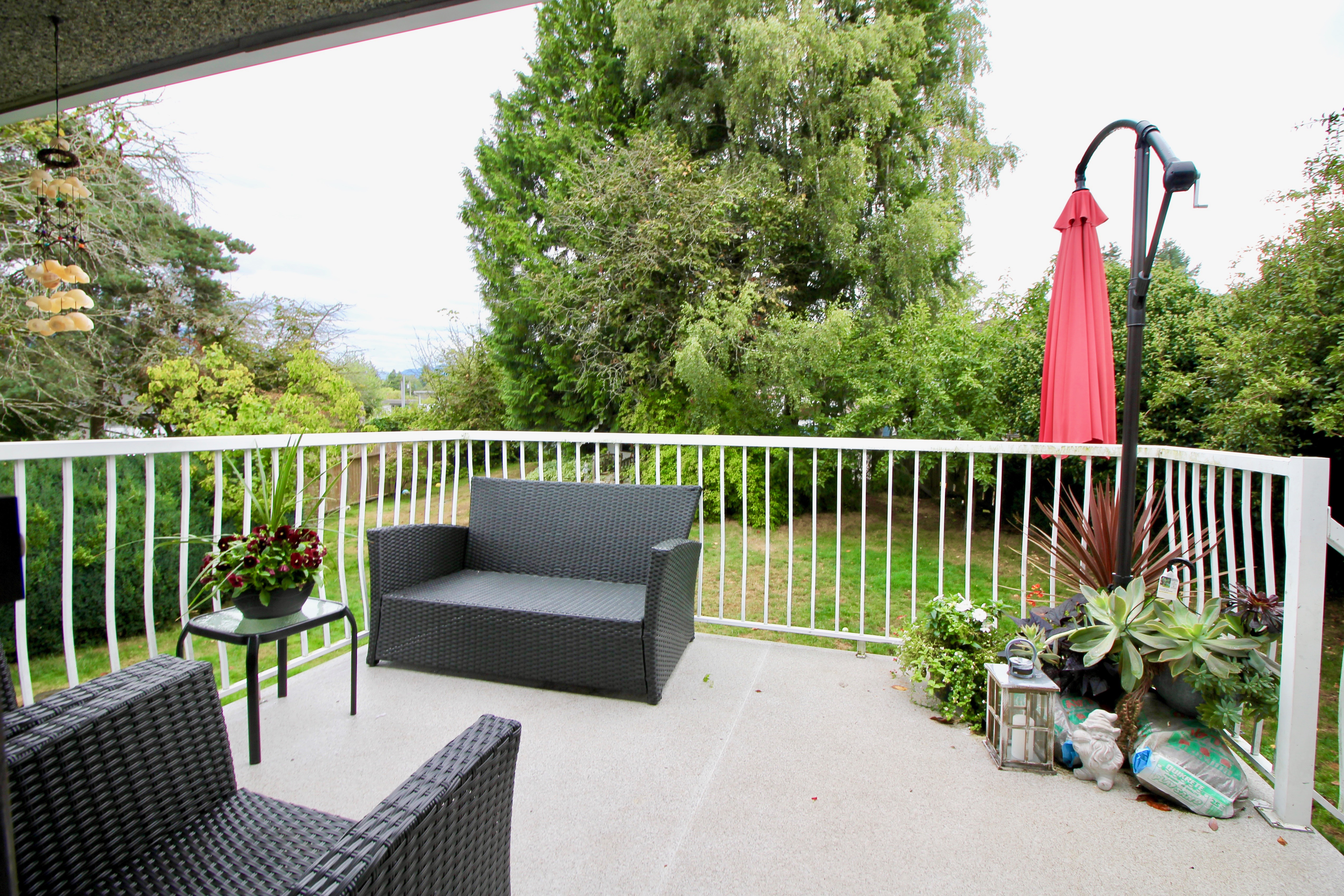 872 Invergarry Avenue 15