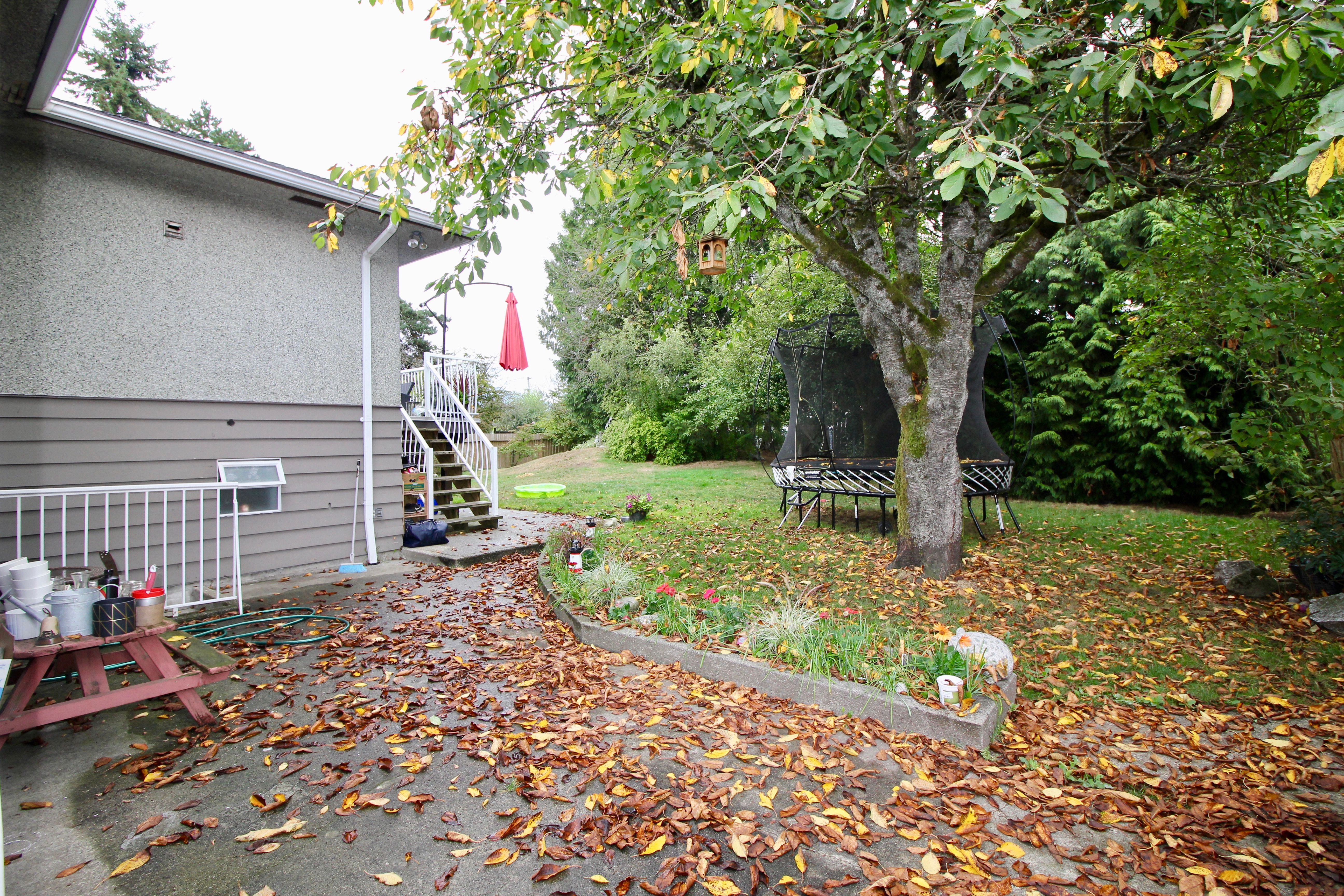 872 Invergarry Avenue 20