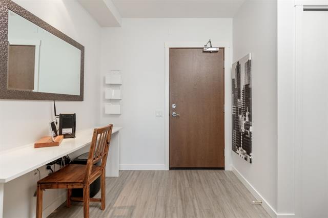 305 4310 HASTINGS STREET 14