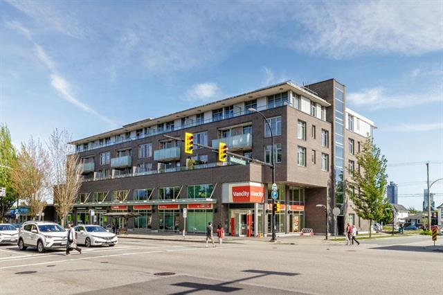 305 4310 HASTINGS STREET, BURNABY NORTH