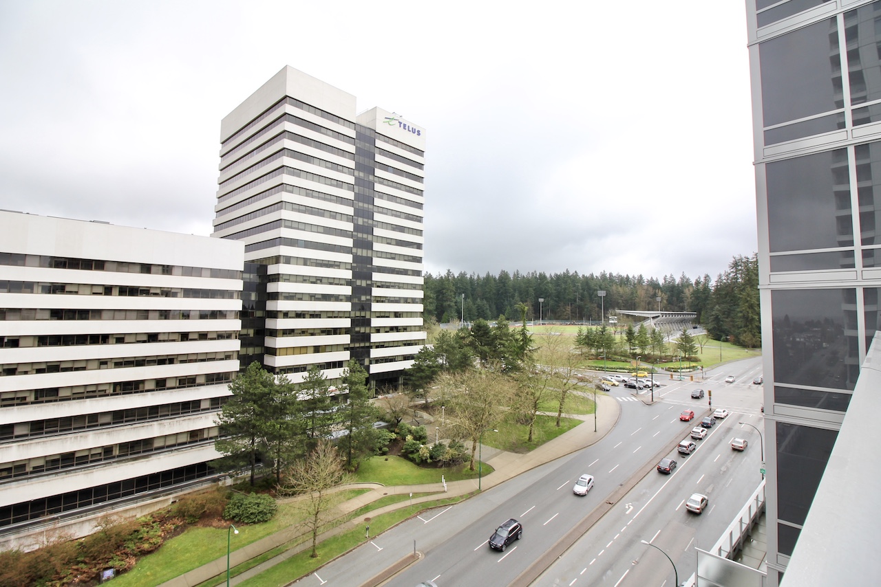 913 5665 Boundary Road, Vancouver East 4