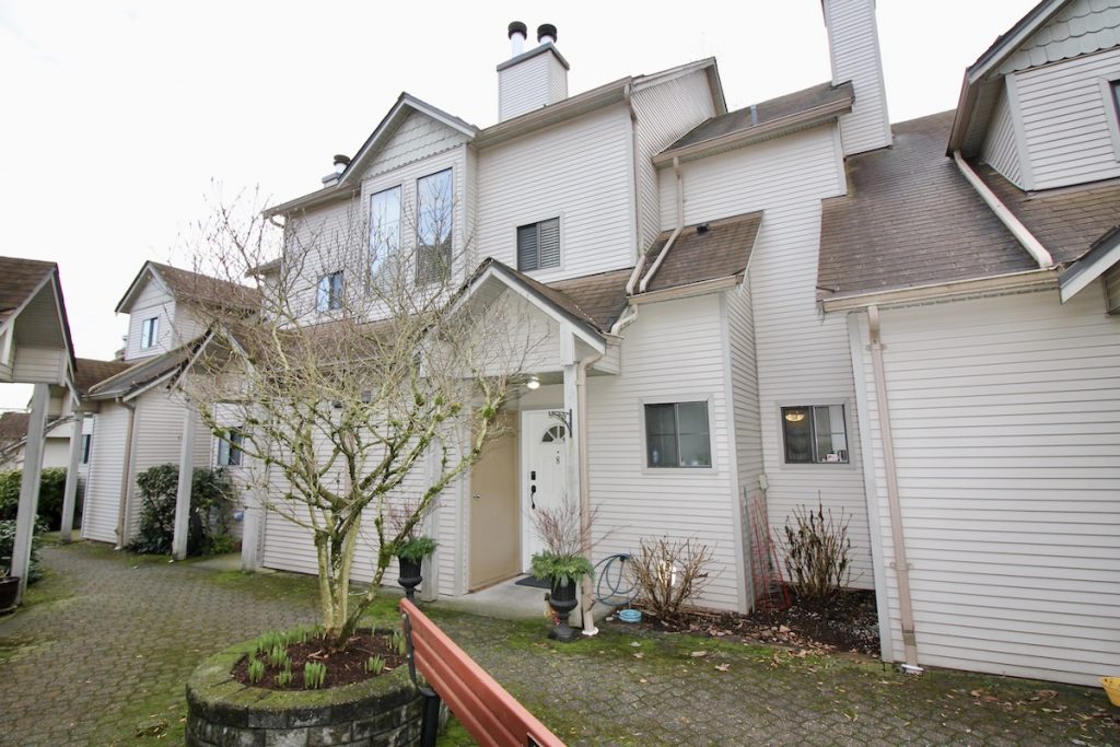 8 98 Begin Street, Coquitlam