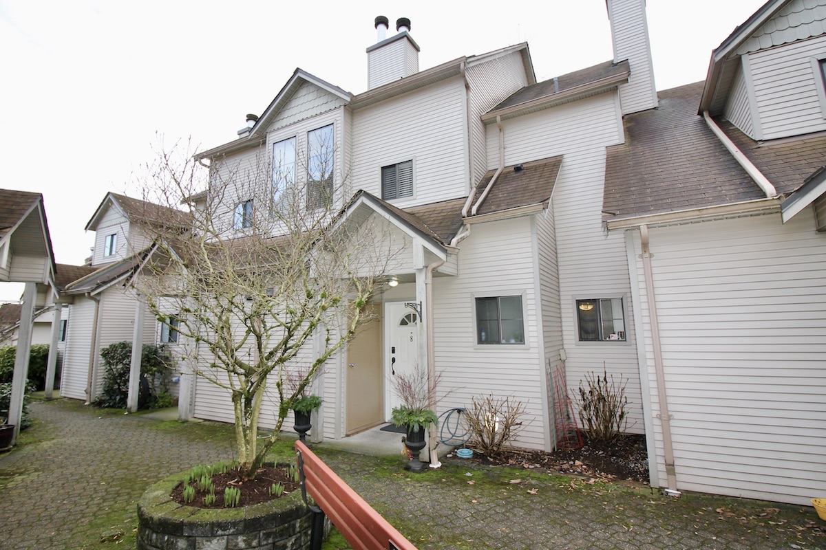 8 98 BEGIN STREET, COQUITLAM