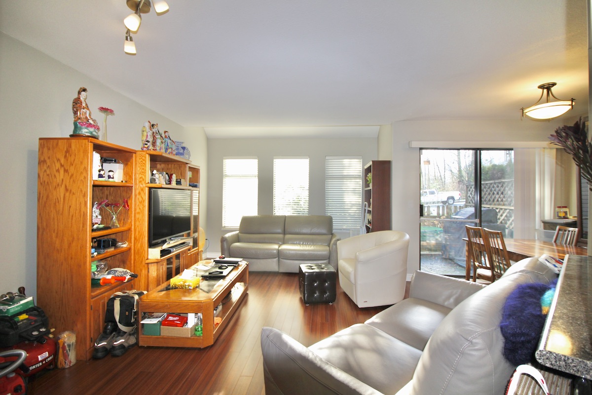 8 98 BEGIN STREET, COQUITLAM 2
