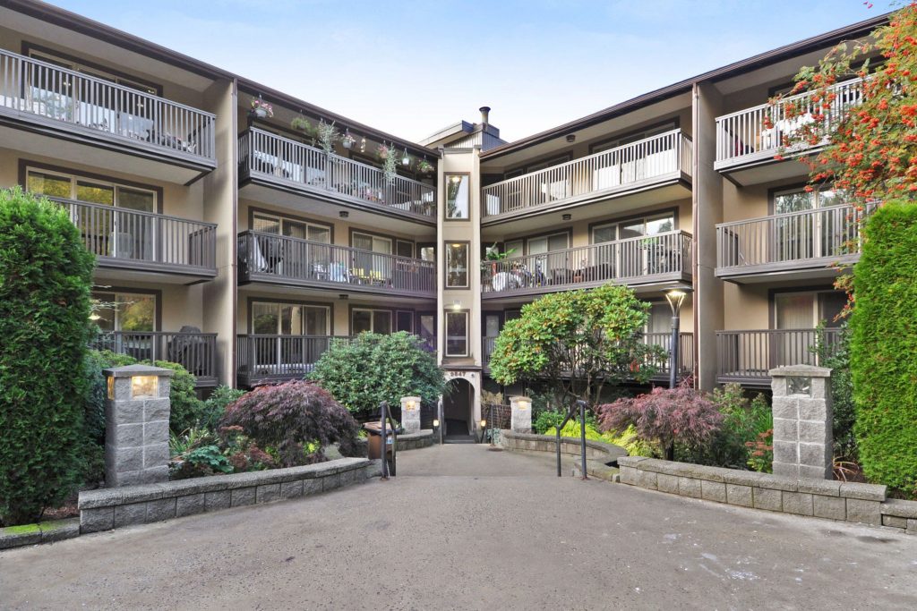 Barclay Woods | 9847 Manchester Drive