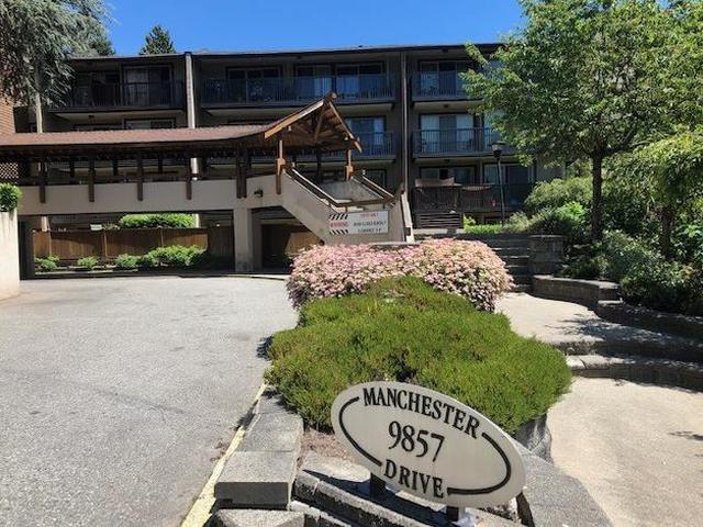 Barclay Woods | 9857 Manchester Drive 2