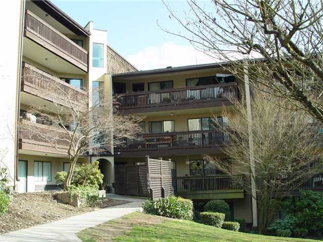 Barclay Woods | 9867 Manchester Drive 2