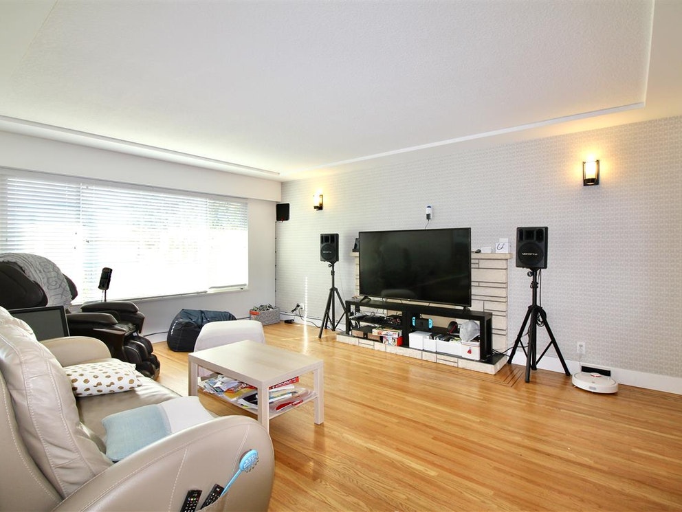 2230 Kensington Ave, Burnaby 3