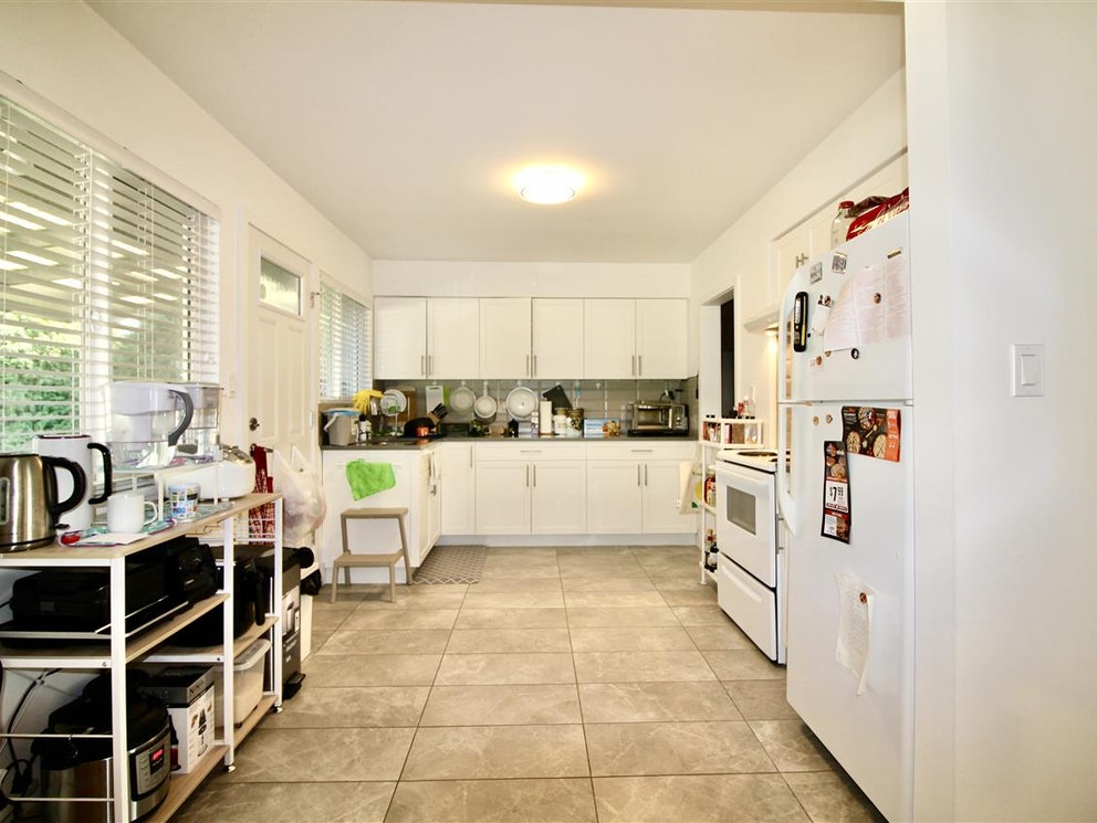 2230 Kensington Ave, Burnaby 8