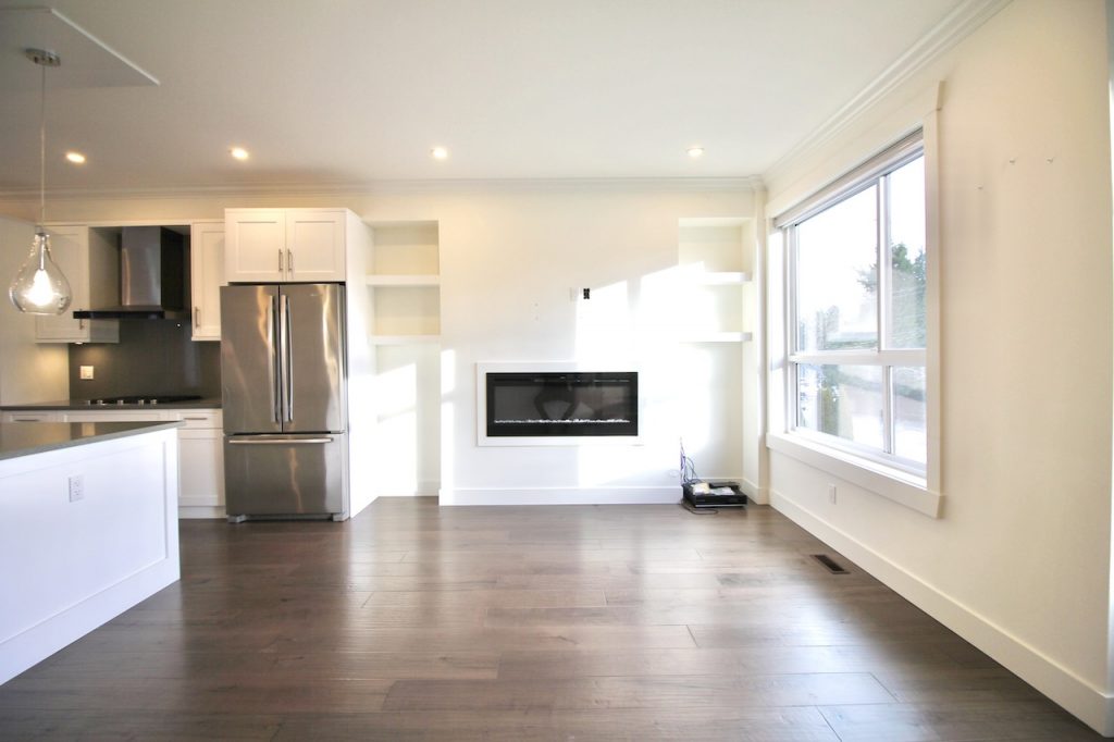 9 15885 16 Avenue, Surrey