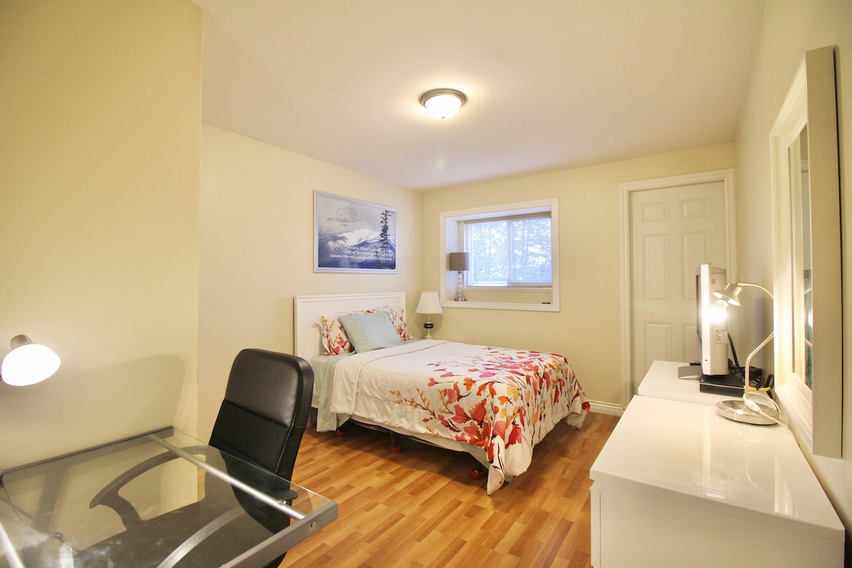 3815 Norfolk St, Burnaby 14