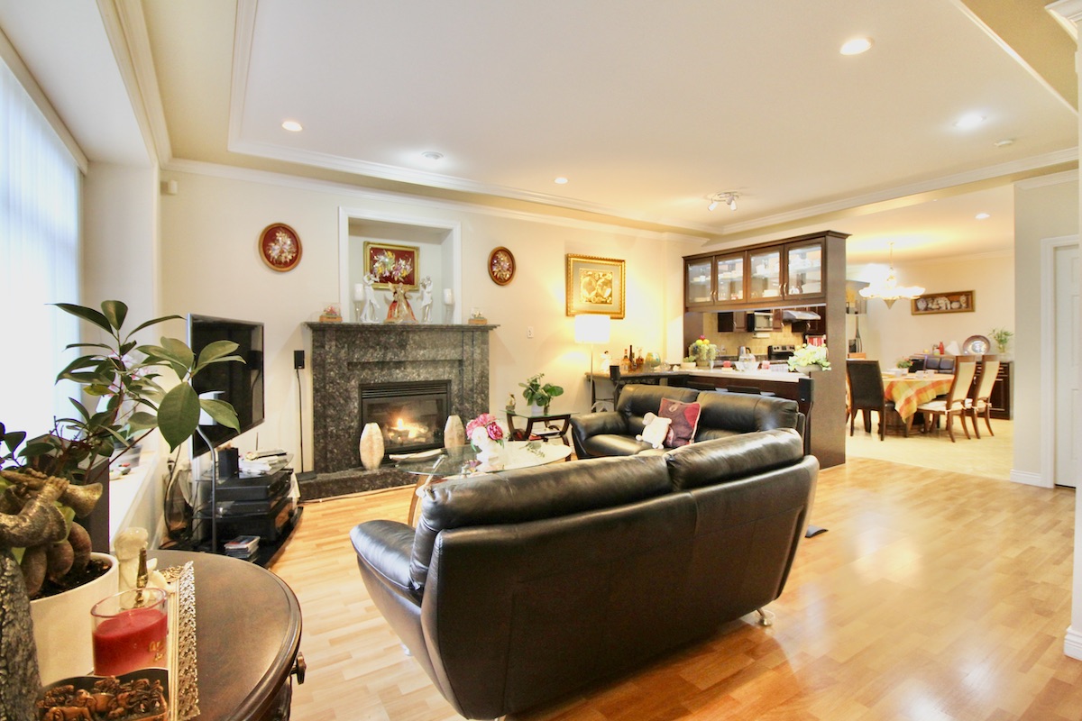 3815 Norfolk St, Burnaby 2
