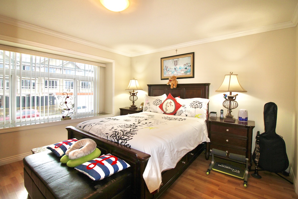 3815 Norfolk St, Burnaby 9