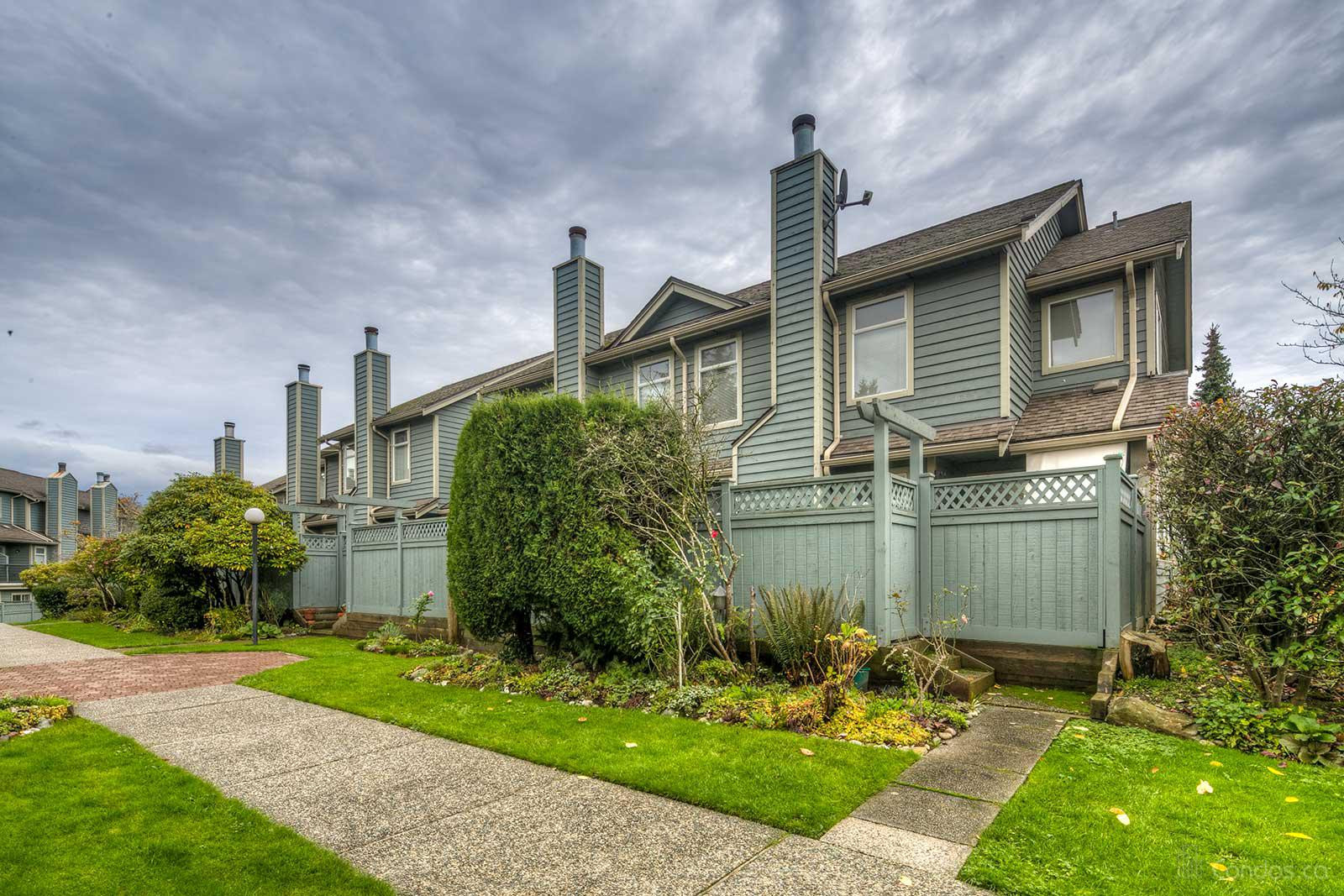 Harbour Ridge Terrace | 7130 Barnet Road 4