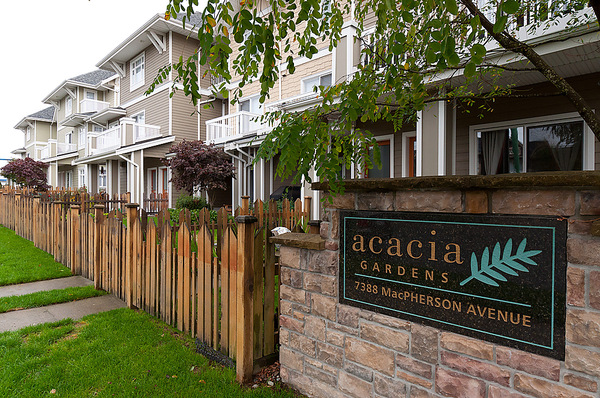 Acacia Gardens 2