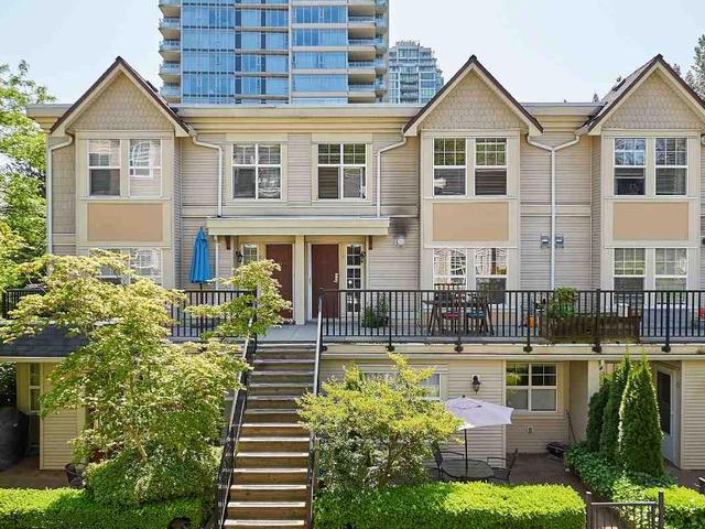 Ashbury | 7071 Edmonds St