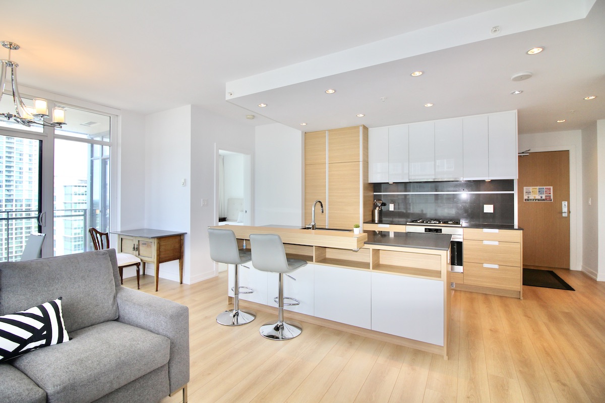 2301 4688 Kingsway, Burnaby 4