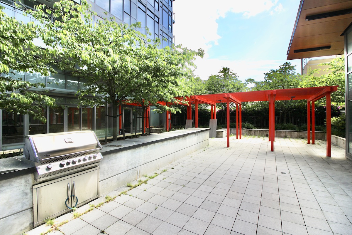 2301 4688 Kingsway, Burnaby 23