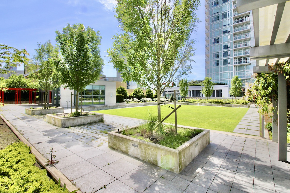 2301 4688 Kingsway, Burnaby 24