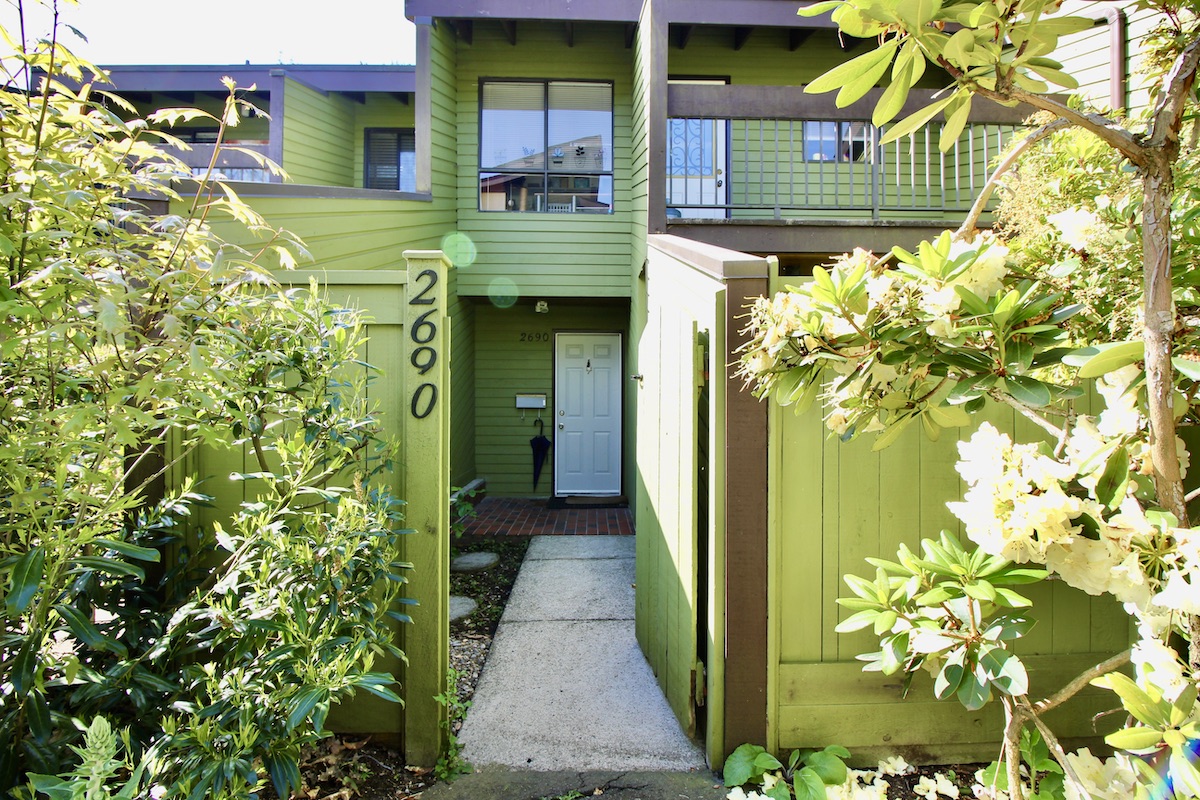 2690 Kingsford Ave, Burnaby 20