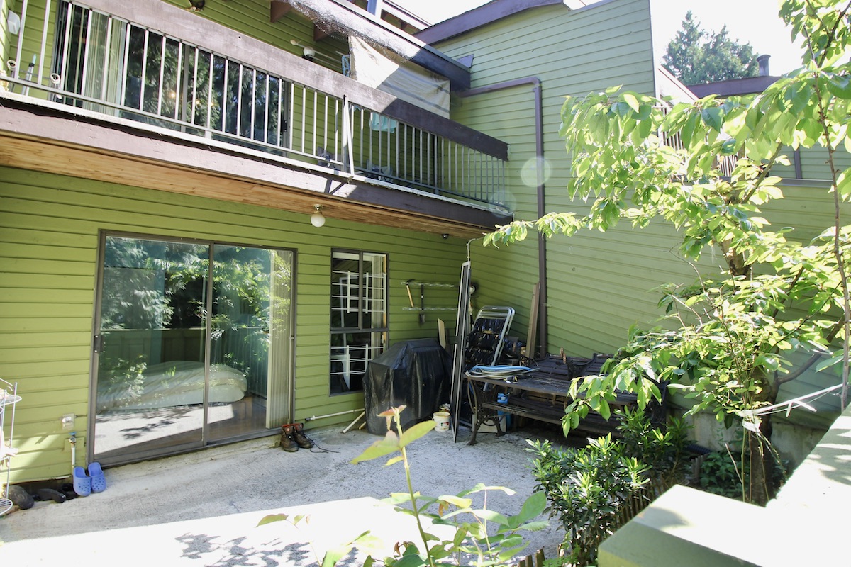 2690 Kingsford Ave, Burnaby 23