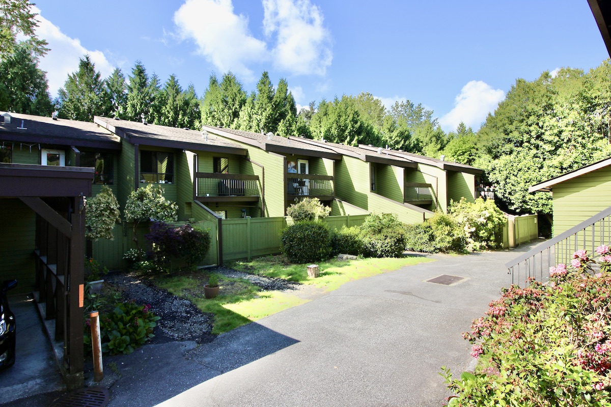 2690 Kingsford Ave, Burnaby 24