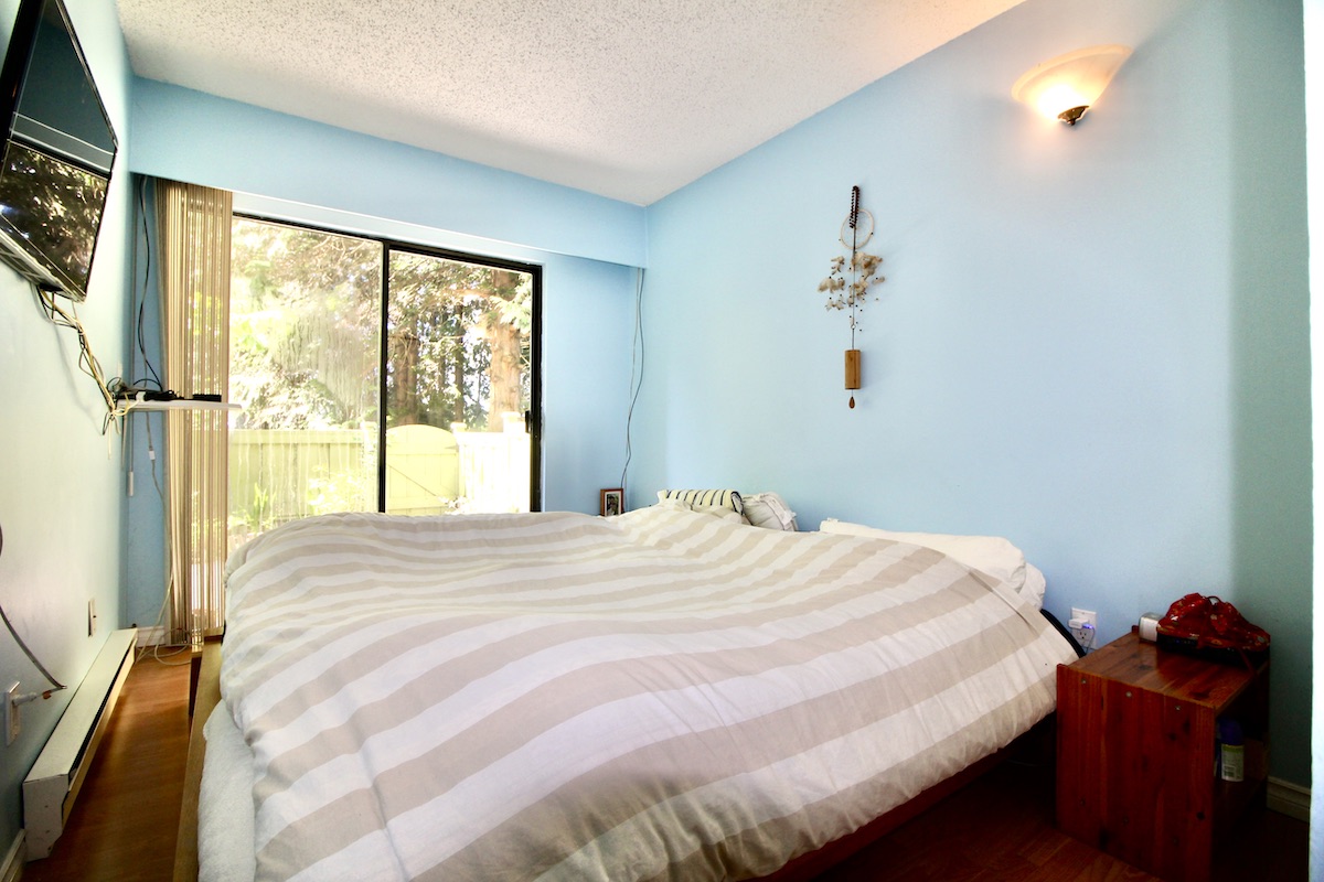 2690 Kingsford Ave, Burnaby 13