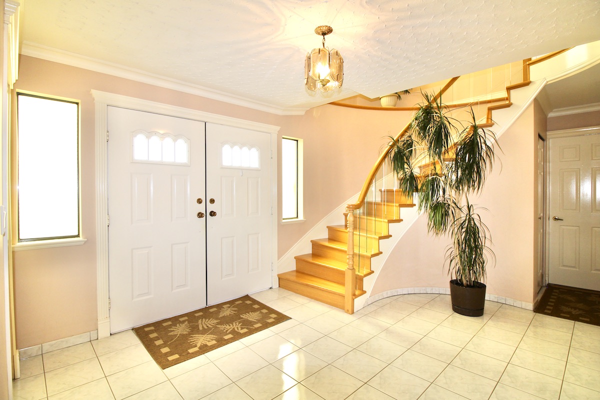 683 Gilmore Ave, Burnaby 2