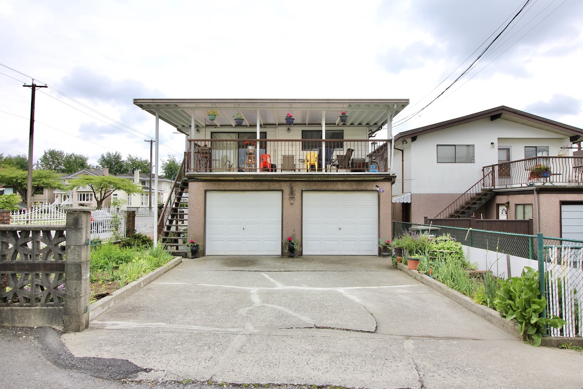 683 Gilmore Ave, Burnaby 23