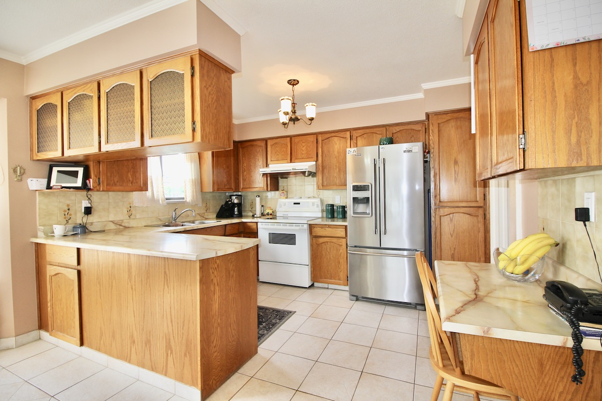 683 Gilmore Ave, Burnaby 9