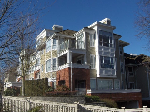 Belvedere | 5270 Oakmount Cres