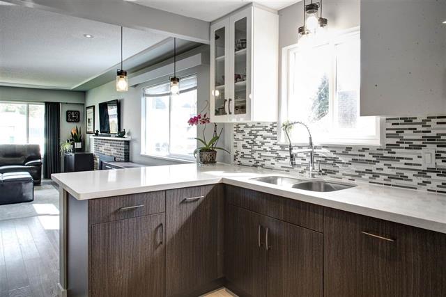 484 Midvale St, Coquitlam 12