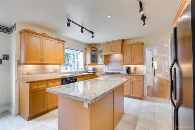 1 725 Rochester Ave, Coquitlam 11
