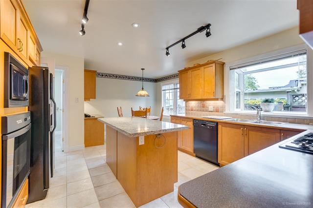 1 725 Rochester Ave, Coquitlam 14