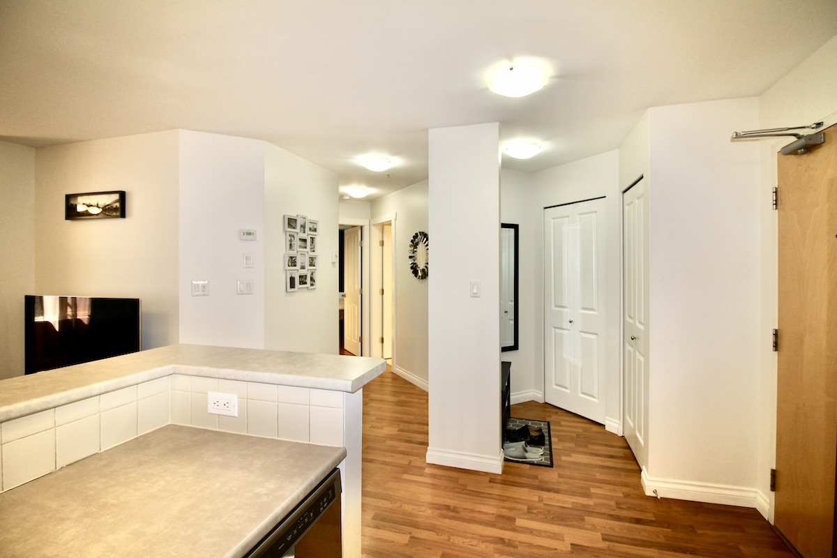 313 18 Smokey Smith Pl, New Westminster 15