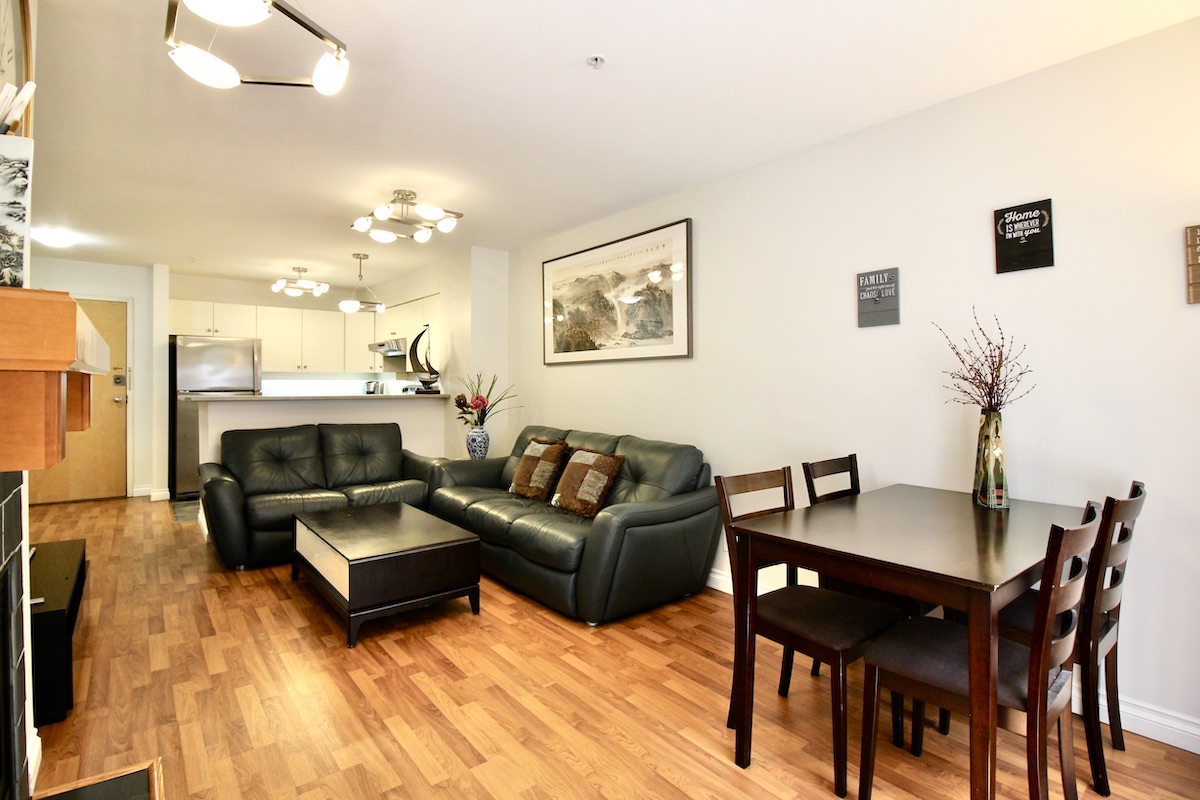 313 18 Smokey Smith Pl, New Westminster 3