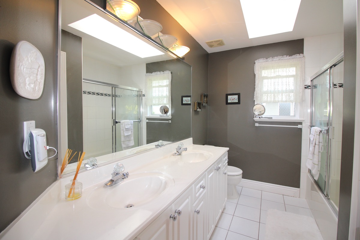 1332 Rama Ave, New Westminster 31