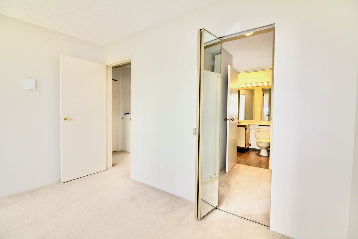 3952 Hasting St, Burnaby 24