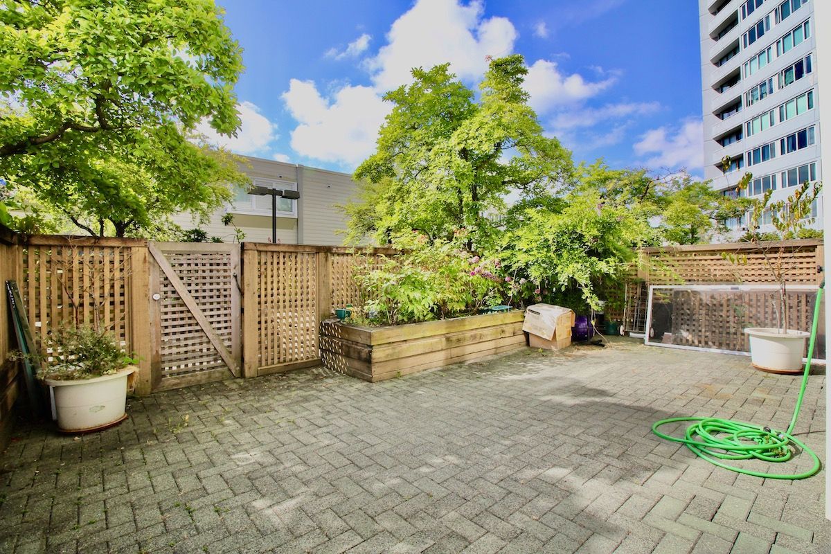 3952 Hasting St, Burnaby 37