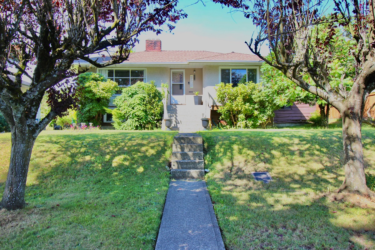 6467 Parkcrest Dr, Burnaby 26