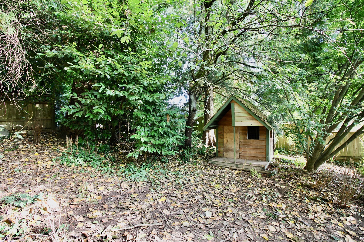 6585 Parkdale Drive, Burnaby 23