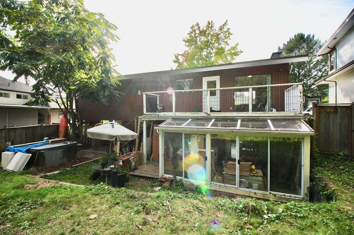 6585 Parkdale Drive, Burnaby 27