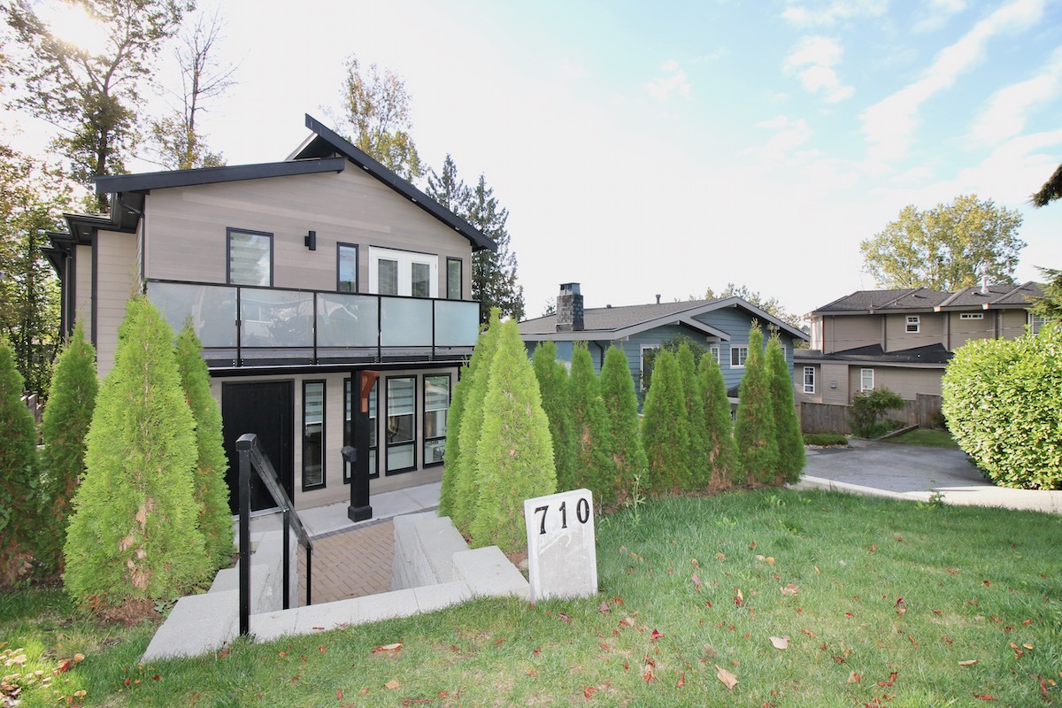 710 Alderson Ave, Coquitlam 2