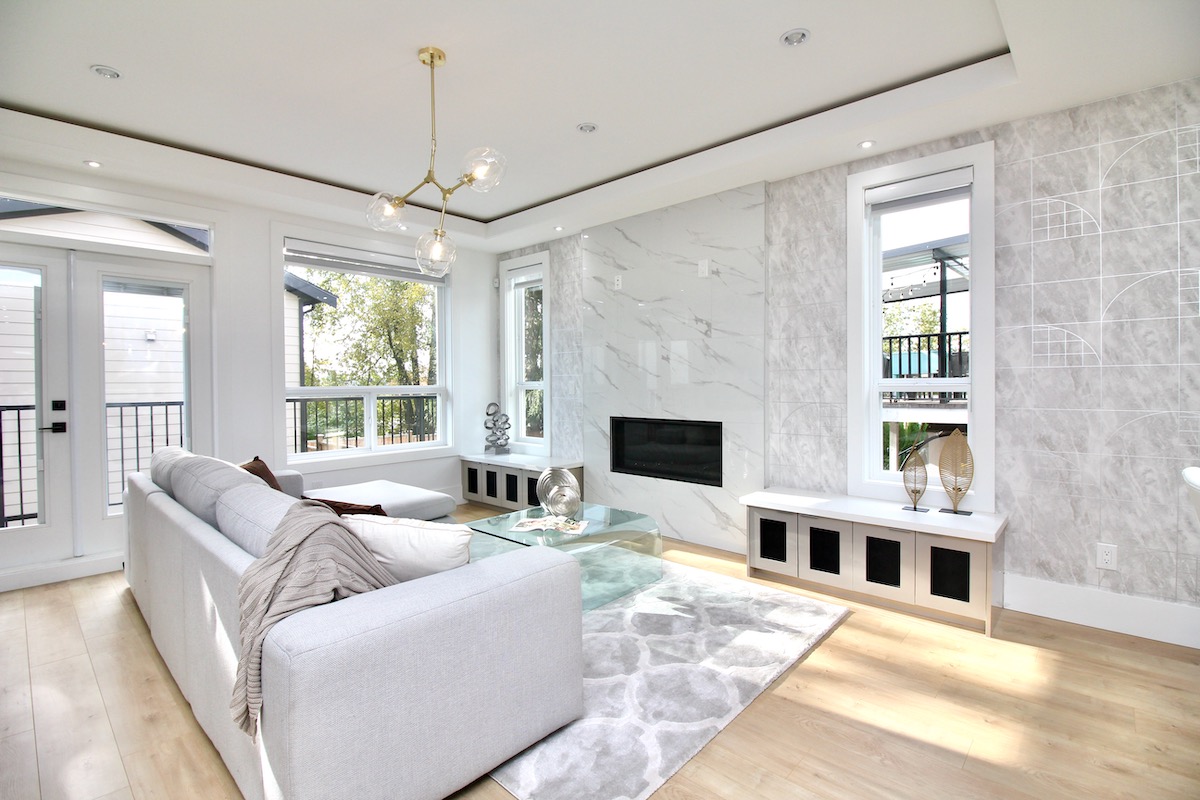 710 Alderson Ave, Coquitlam 20