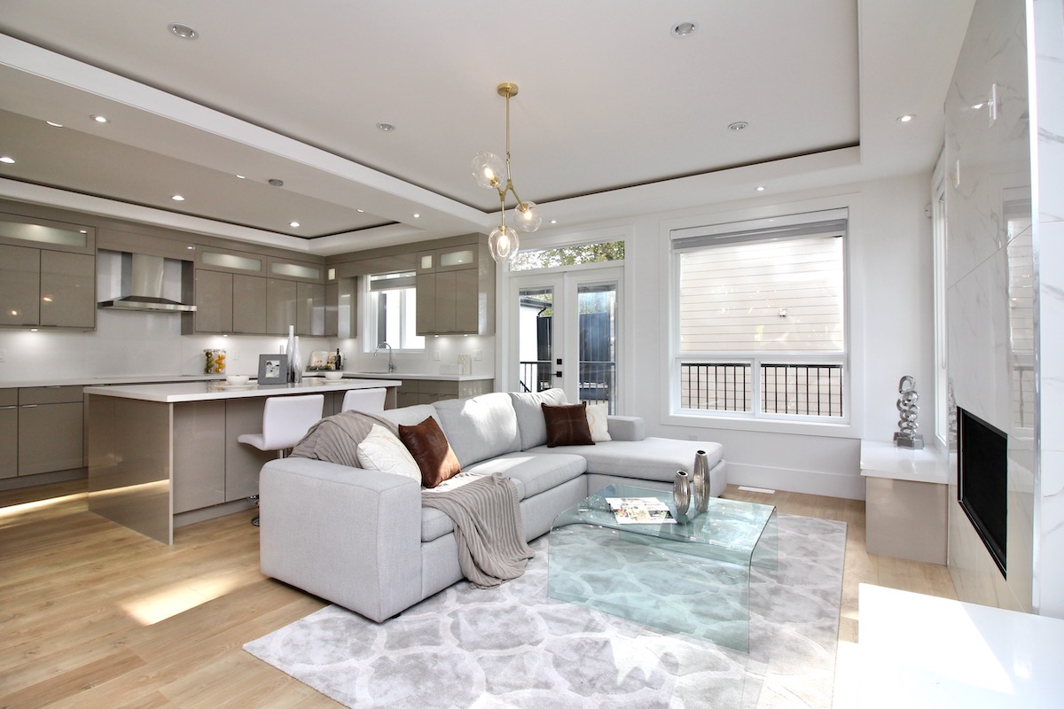 710 Alderson Ave, Coquitlam 21