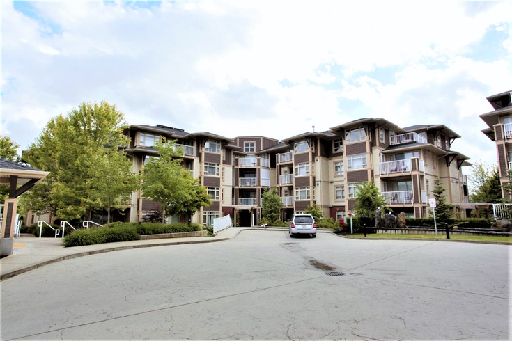 Cadence | 7337 Macpherson Ave.