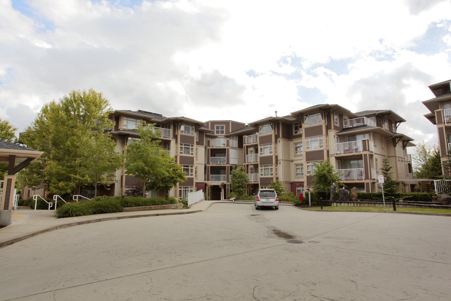 Cadence | 7339 Macpherson Ave.