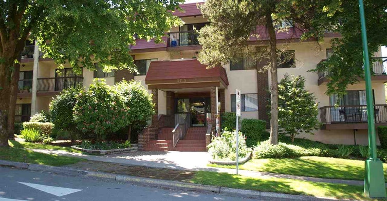 Cameray Gardens | 5715 Jersey Ave 2