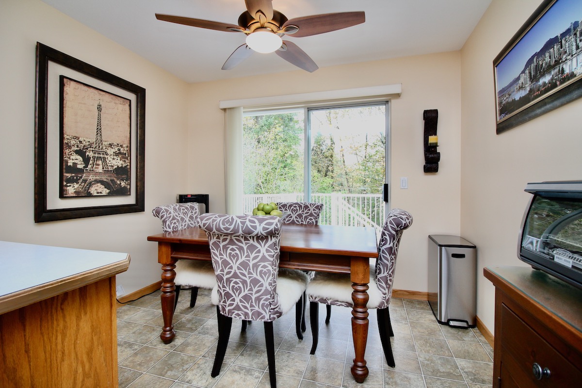 11475 Wellington Crescent, Surrey 16